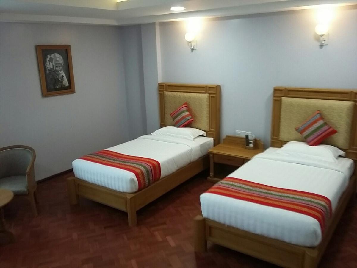 Amayar Nadi Hotel Mandalay Exterior photo